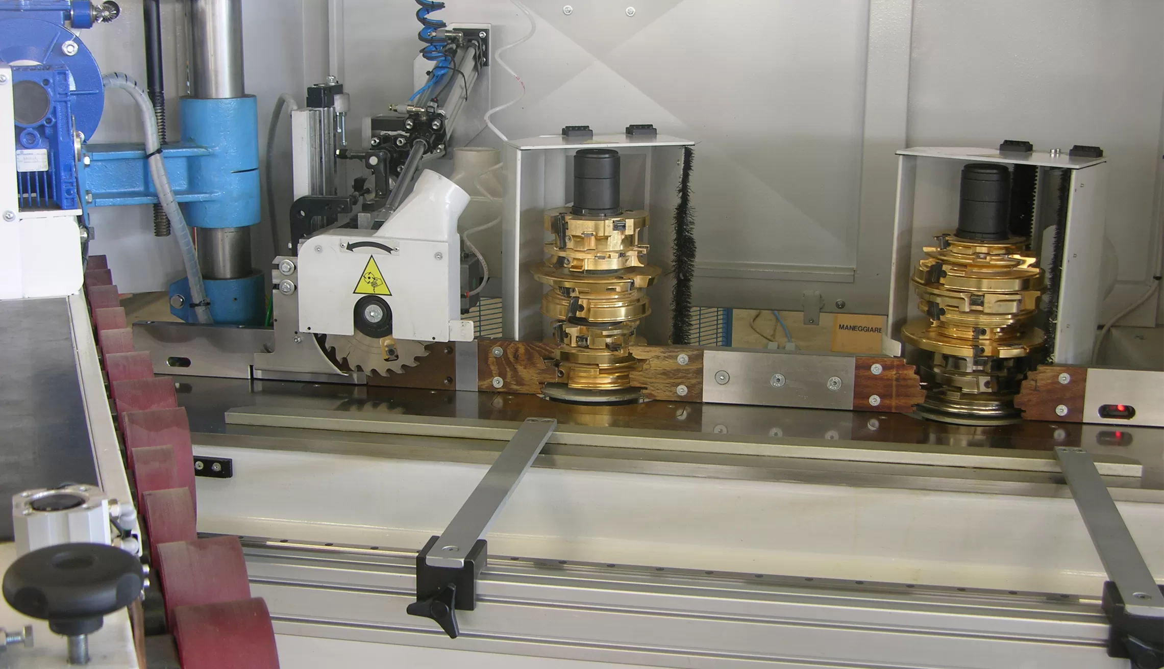 Profiling Tenoning Centre
