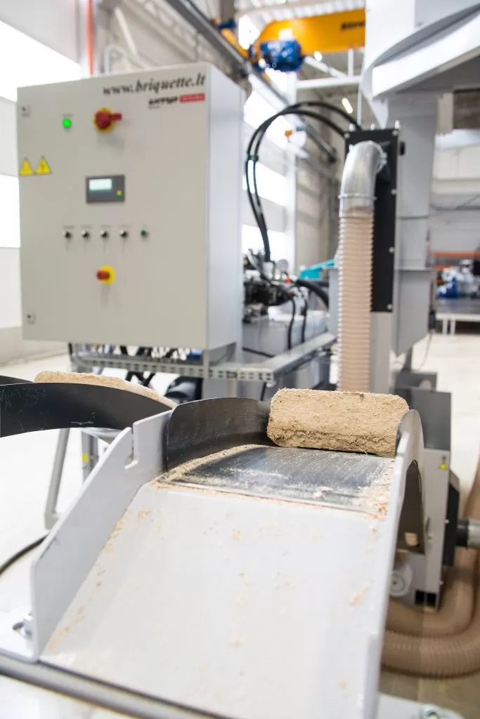 Briquetting Machine
